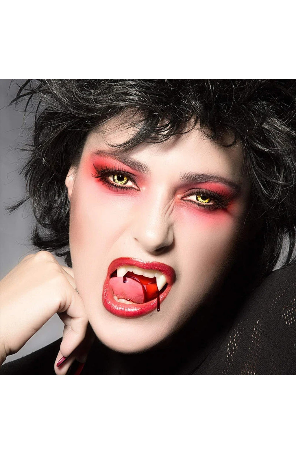Retractable Vampire Fangs - Reusable Costume Teeth
