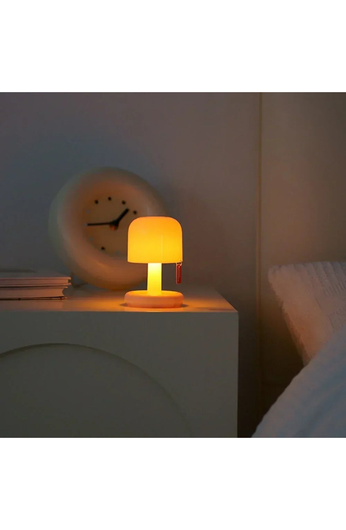 Portable Sunset Glow Table Lamp - USB Rechargeable
