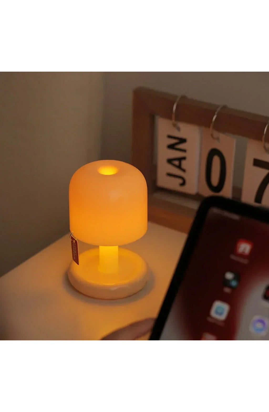 Portable Sunset Glow Table Lamp - USB Rechargeable