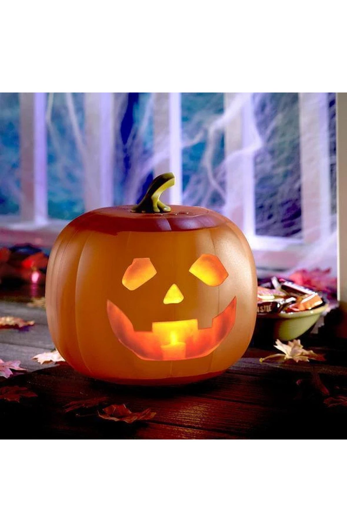 Sound-Activated Talking Pumpkin - Motion Halloween Decoration