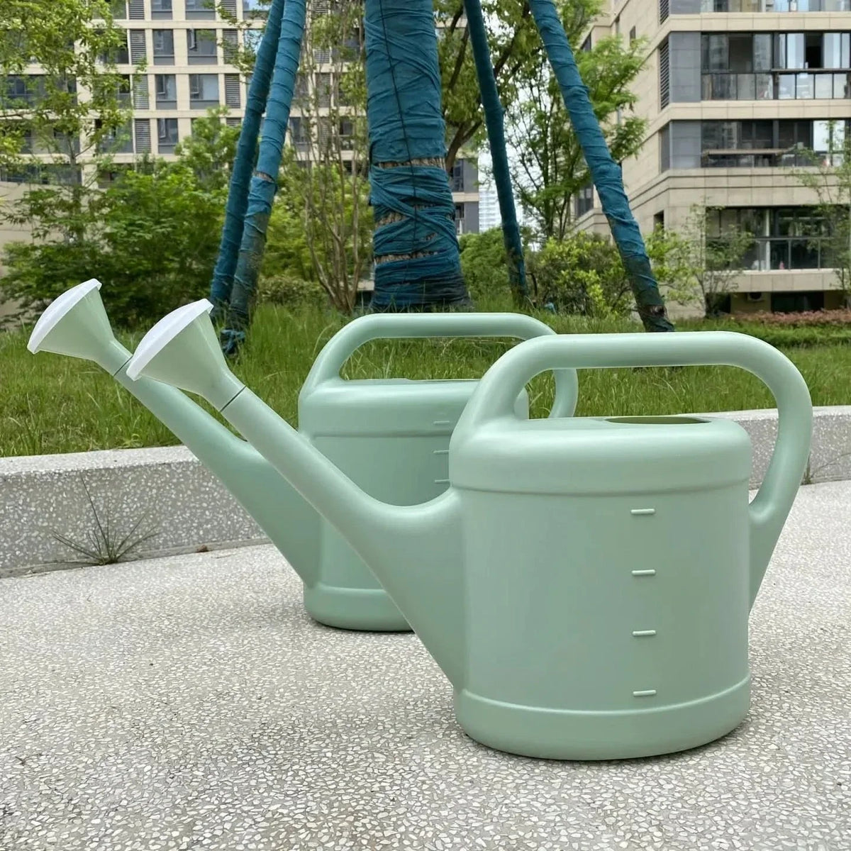 Watering Can, Plastic Indoor and Outdoor Plant Watering Can – 3 to 10 L